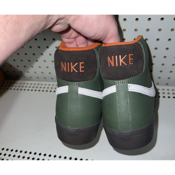 Nike Blazer Mid 77 Vintage Army Mens Leather Athletic Shoes Size 8 DZ5176-300 - Picture 4 of 9